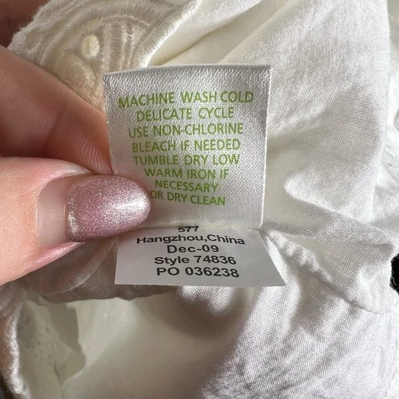 Lilly Pulitzer White Textured Eyelet Sundress with Bows, Size 6 - Picture 8 of 11